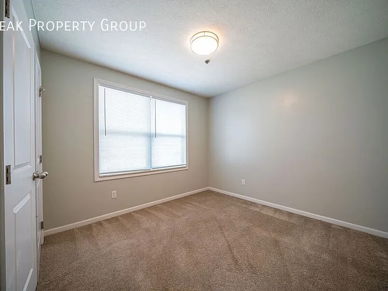 250 Chittenden Ave — Photo 150