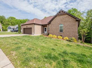 813 Tanager Pl, Lebanon, TN 37087