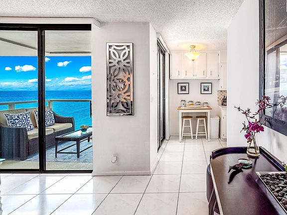 5th image of 1000 S Ocean Boulevard #18B