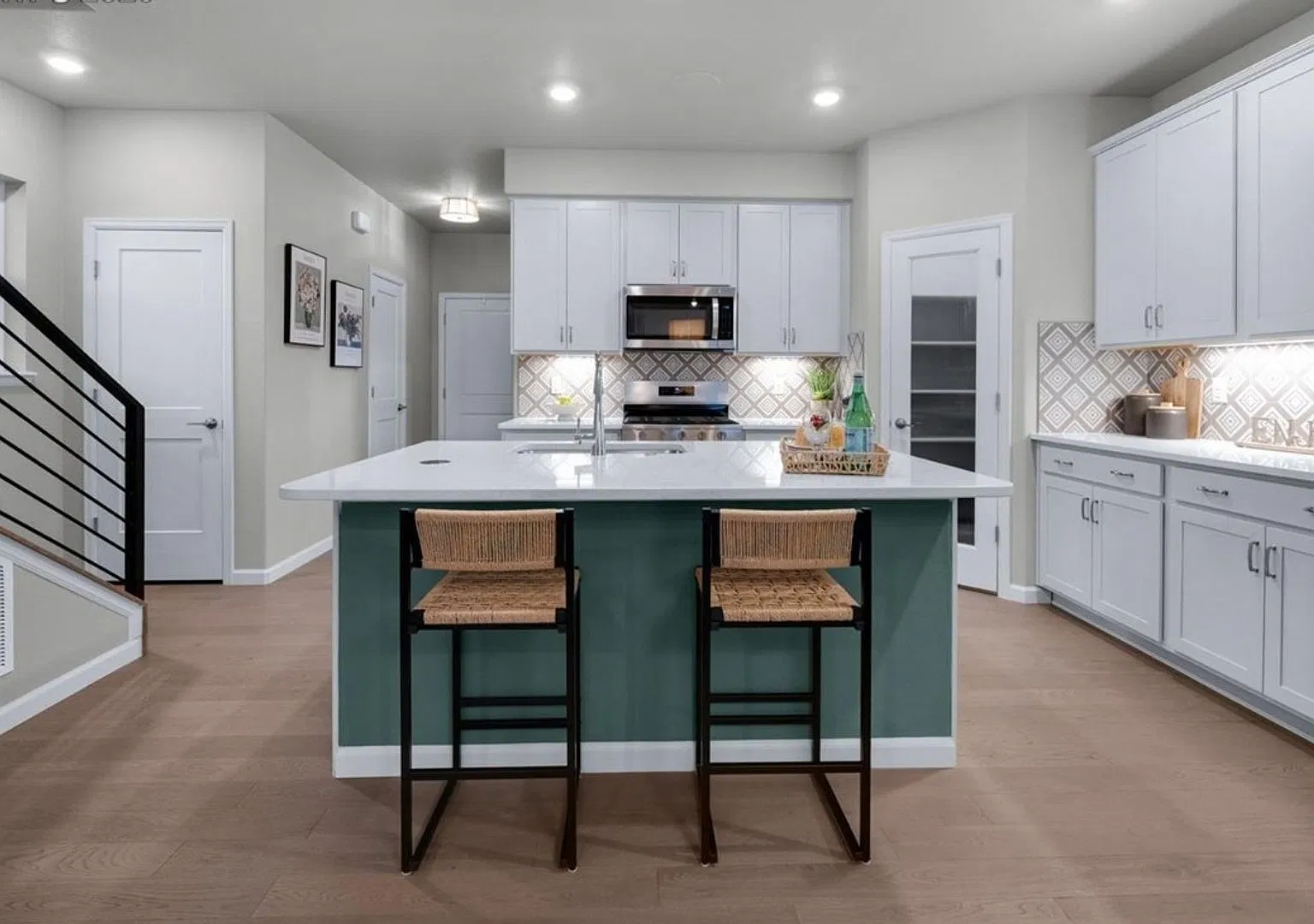 Former Model Home | Fully Furnished Option | Front Range Views — Photo 3