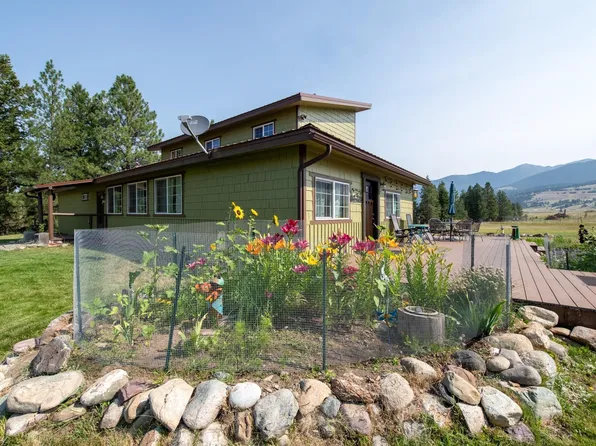 269 Pine Creek Ln, Eureka, MT 59917