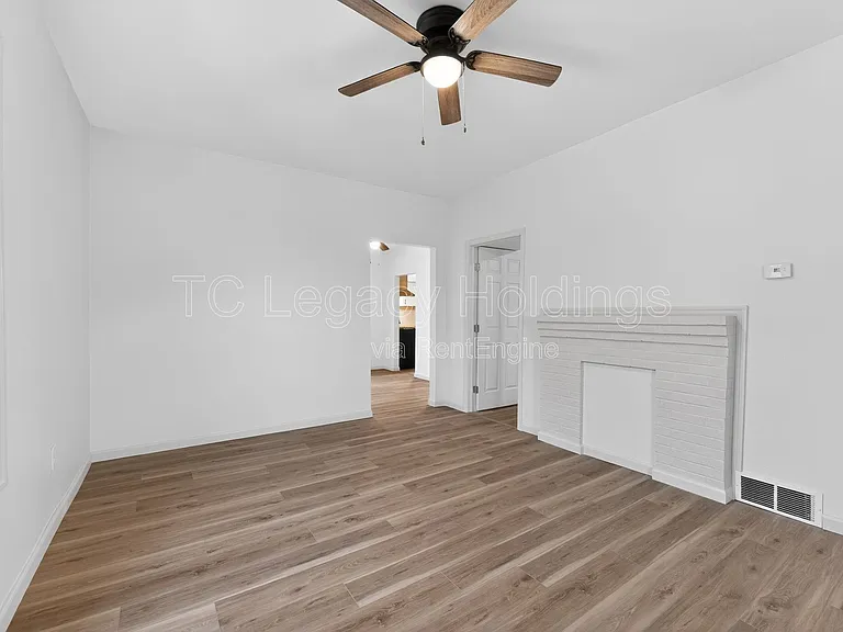 407 Simpson Ave — Photo 13