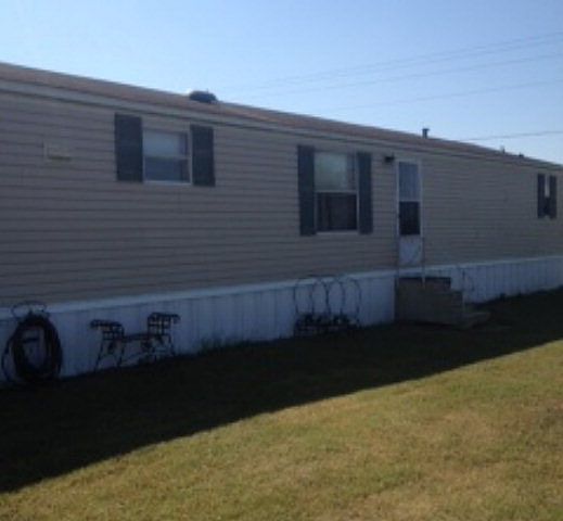 1st image of 109 McCormick Dr