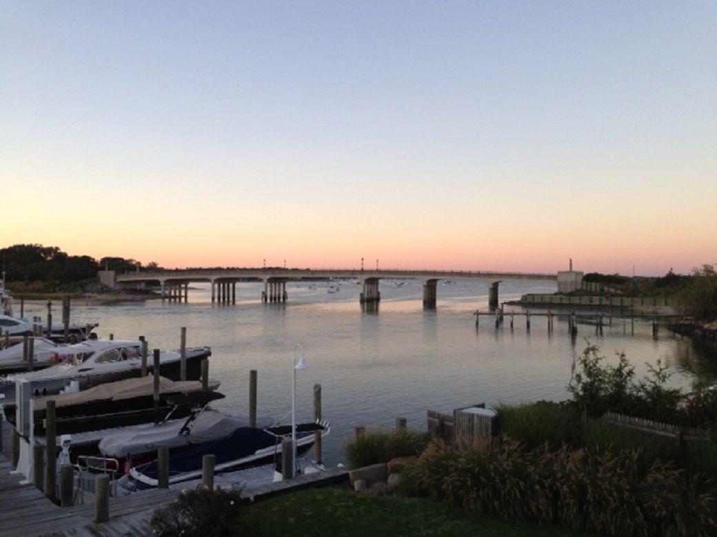  1 1/4 Mile to Sag Harbor Village