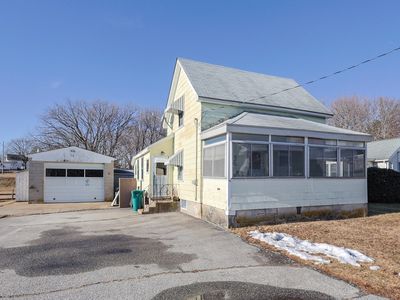 75 Ottawa St, Attleboro, MA, 02703