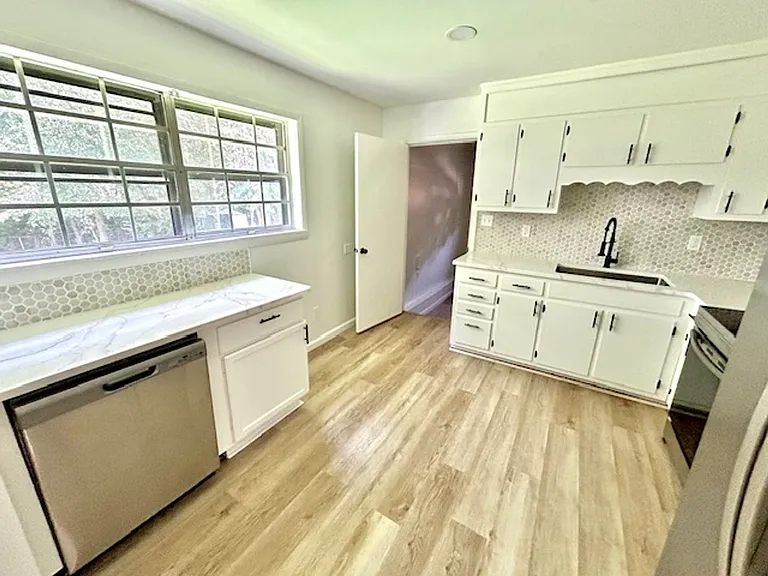 3215 Delia Ln NW — Photo 6