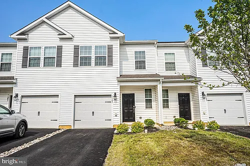 1143 Martin Rd Photo 1