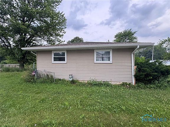 4th image of 28601 Hille Dr