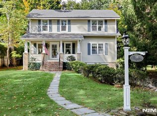59 Linden Avenue, Park Ridge, NJ 07656