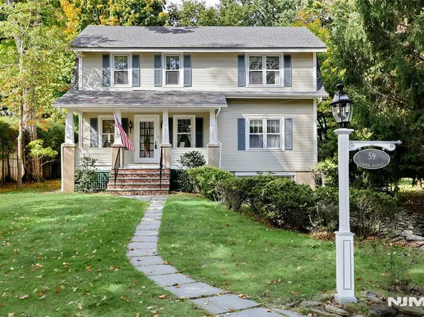 59 Linden Avenue, Park Ridge, NJ 07656