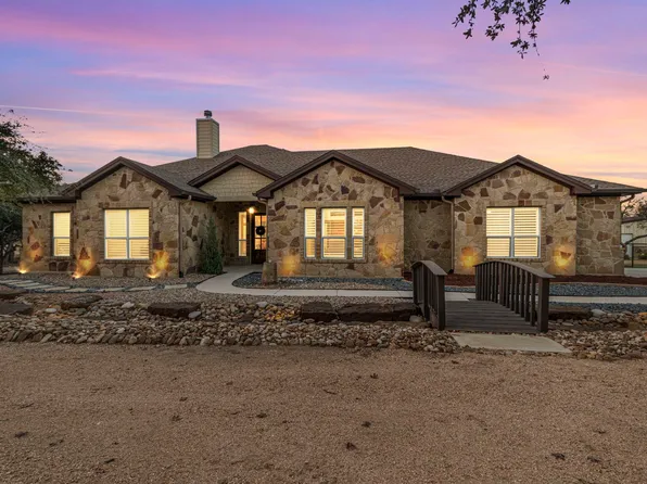 200 Longhorn Oak, Liberty Hill, TX 78642