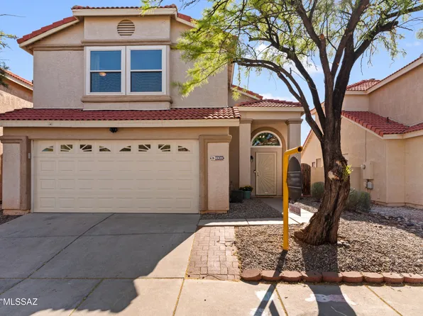 8921 N Fitzgerald Ln, Tucson, AZ 85742