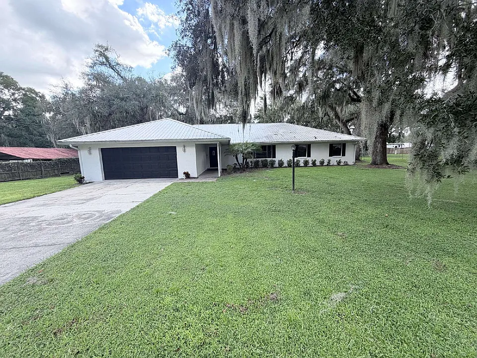 2139 Parker Rd