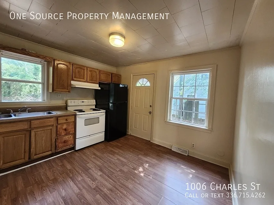 4 bed, 1100 sqft, $1,400 — Photo 3