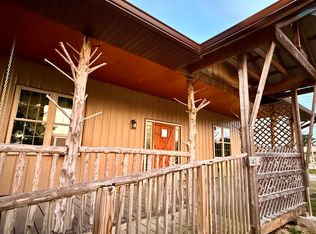 401 N Busch Ave, Mountain Grove, MO 65711