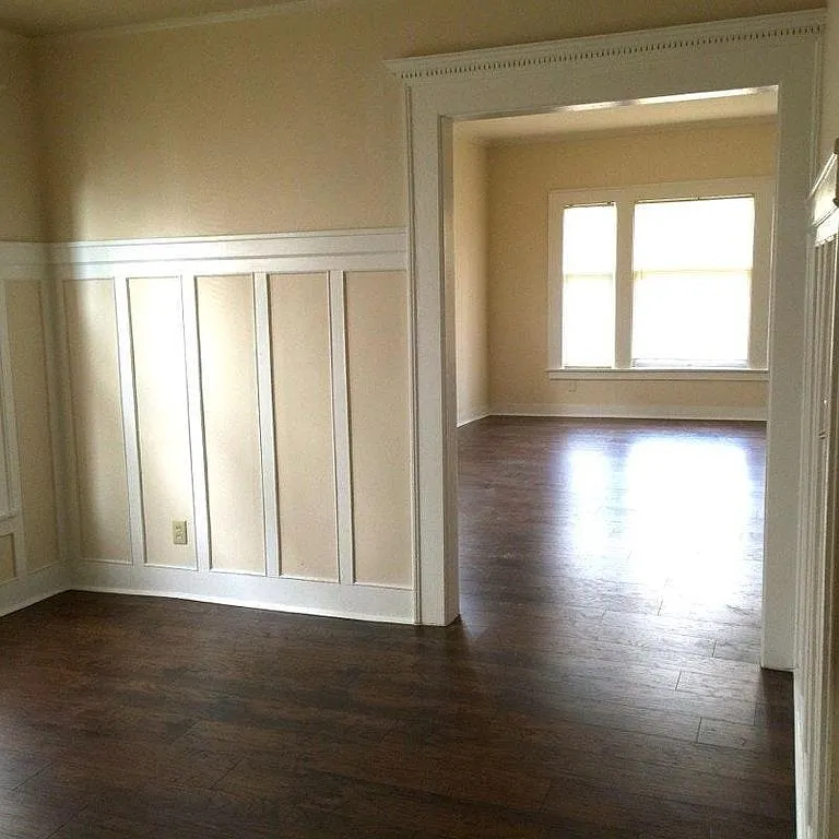 253 Eastern Ave SE - 1 — Photo 2