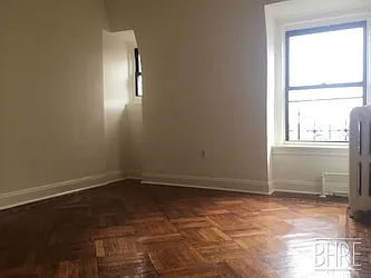 Rented by Brooklyn Heights Real Estate Inc