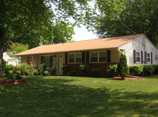 8023 Ashboro Dr, Alexandria, VA 22309