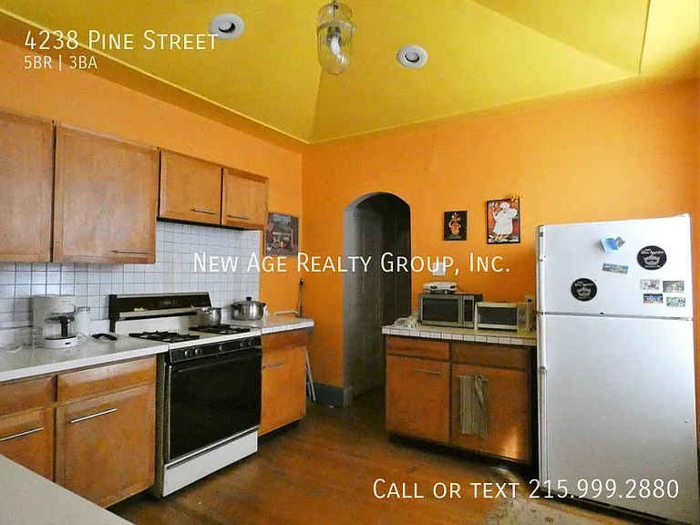 4238 Pine St — Photo 16