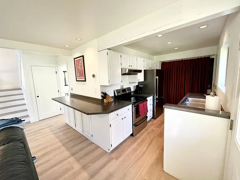 1900 W Cinnamon Teal Rd — Photo 4