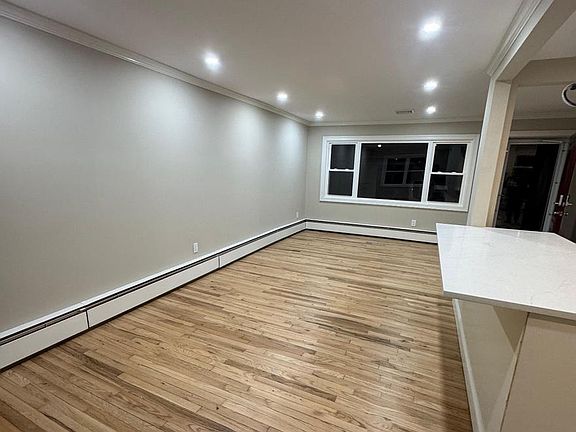 3rd image of 3 Frank Richardson Rd