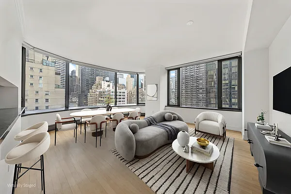 Living room, photo 1