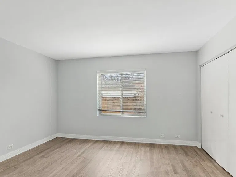 148 Green Bay Rd #1 — Photo 10