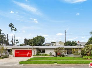 5917 S Le Doux Rd, Los Angeles, CA 90056