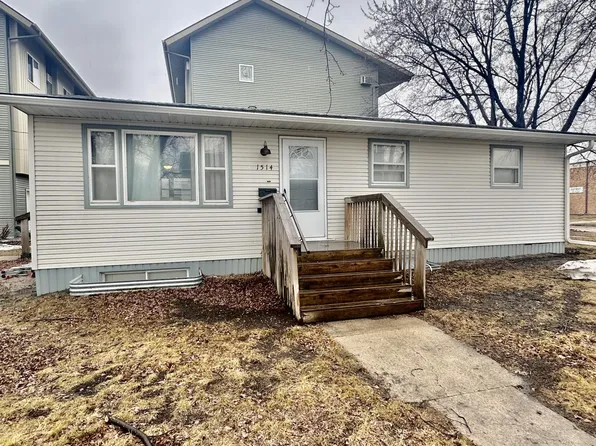 1514 10th Ave N, Fargo, ND 58102