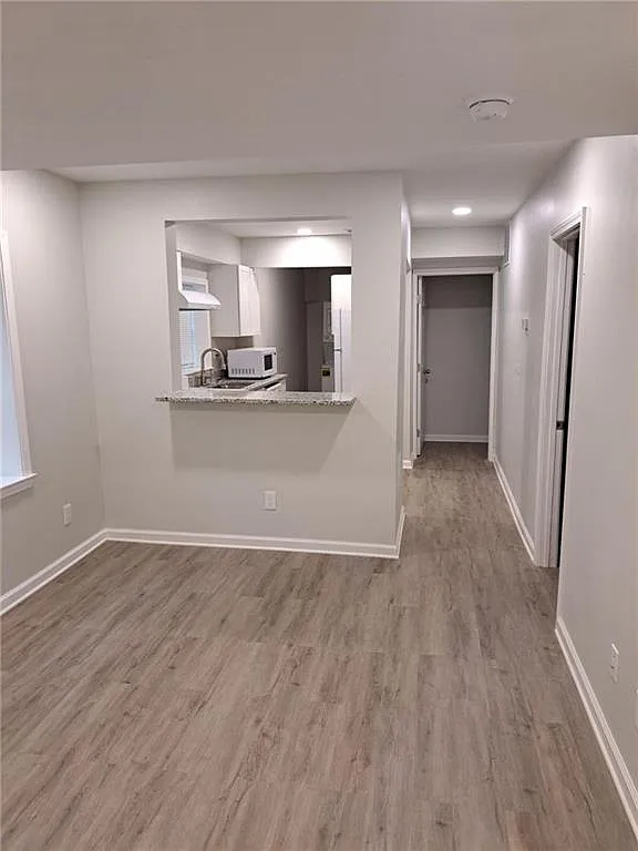 6 bed, 3.0 bath, 1602 sqft, $2,800 — Photo 4