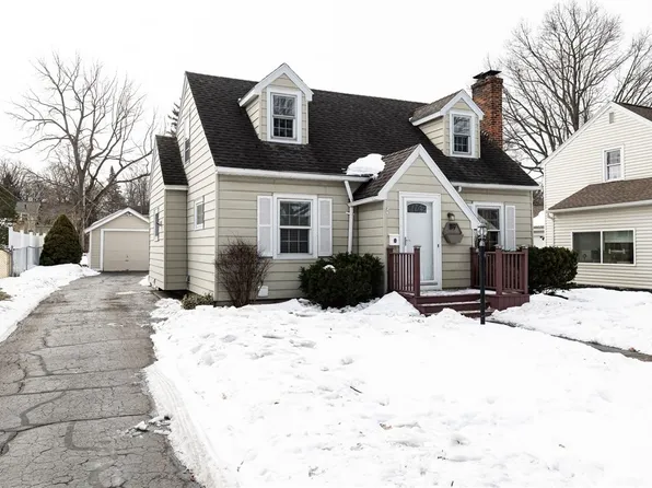 89 Avondale Rd, Rochester, NY 14622