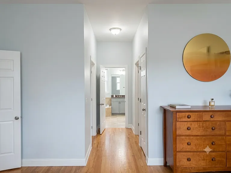 2038 N Halsted St #2 — Photo 7