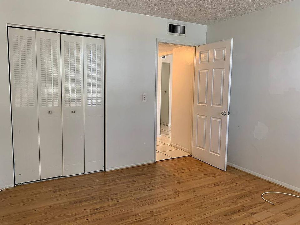 1st image of 9461 Evergreen Pl APT 203
