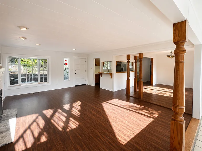 24776 Cabrillo St #1 — Photo 2