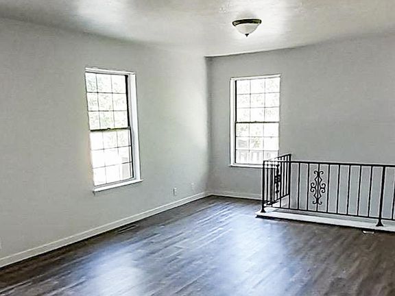 5th image of 1733 Fortino Ct APT D