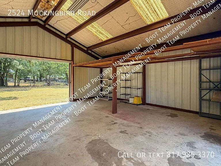 2524 Mockingbird Rd — Photo 54