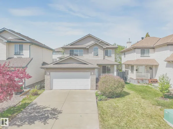 1116 Lincoln Cres NW, Edmonton, AB T6R 3B2