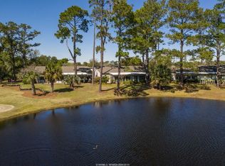 21 Calibogue Cay Rd APT 361, Hilton Head Island, SC 29928