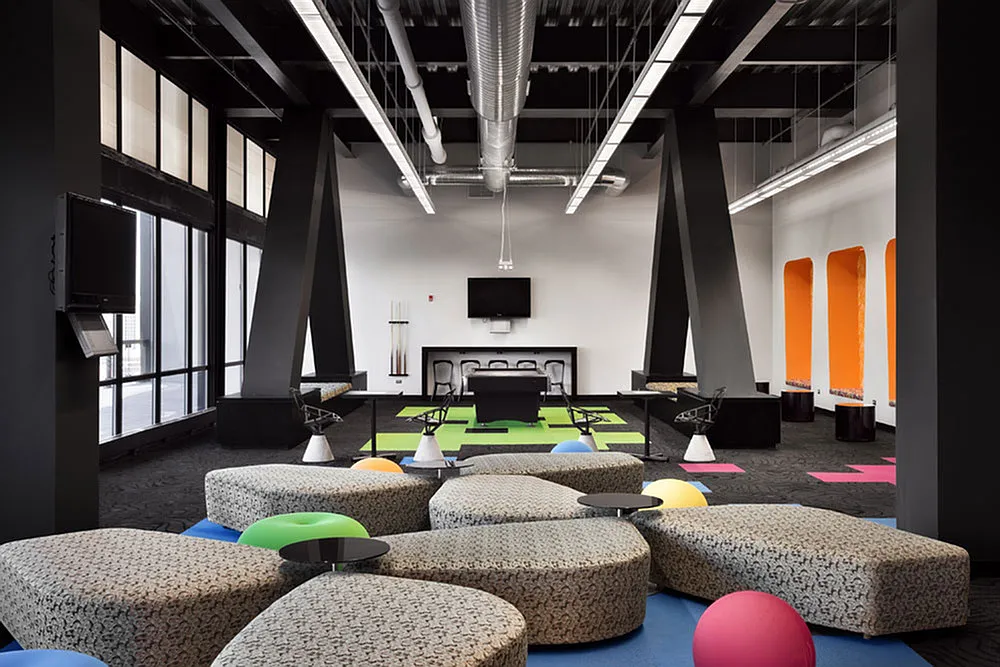 Dwight Lofts — Photo 4