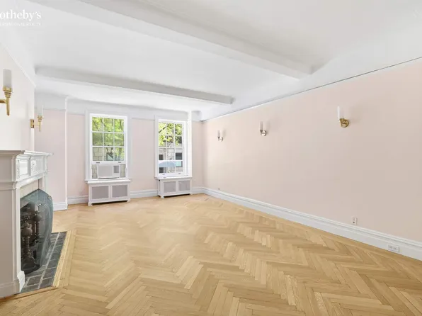 25 East 86th Street image 1 of 10