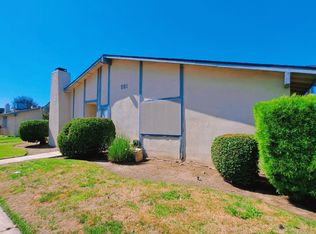 561 W. Ashlan Ave, Clovis, CA 93612