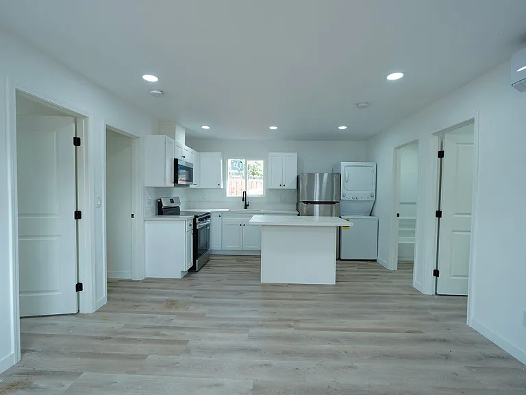 14696 Joshua Tree Ave — Photo 18