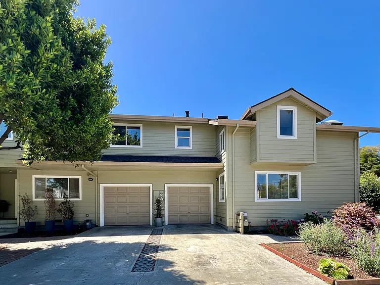 206 Hubbard Street (Left duplex unit)
