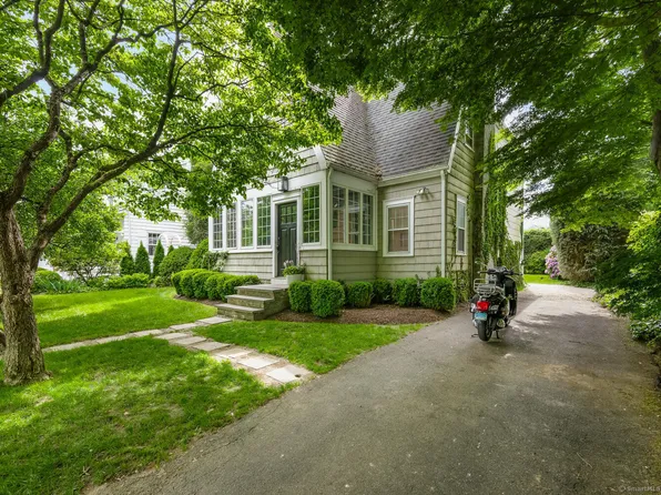 19 Bryan Road, Norwalk, CT 06853