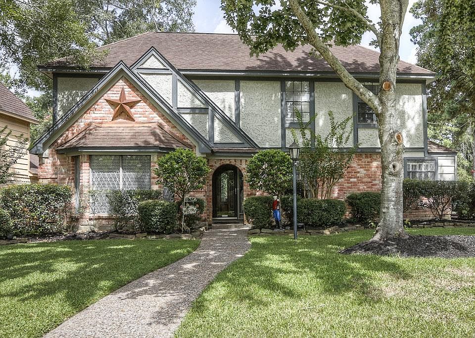 1st image of 20035 Pine Wind Dr
