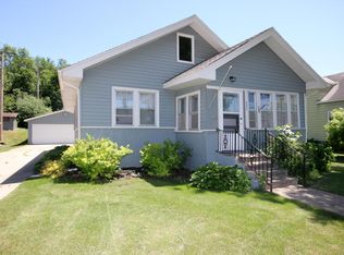 320 N Vine St, Fergus Falls, MN 56537