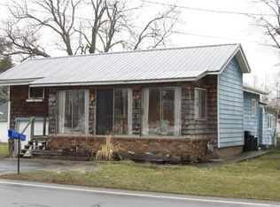 8131 State St, Gasport, NY 14067