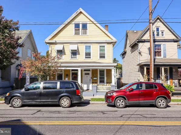 430 W Simpson St, Mechanicsburg, PA 17055