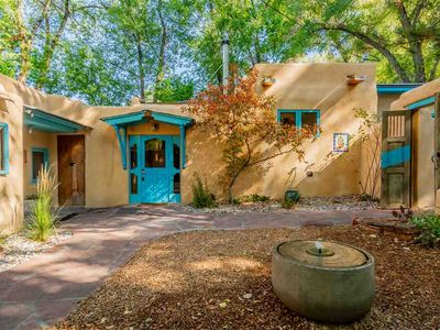 402 Burch St, Taos, NM, 87571
