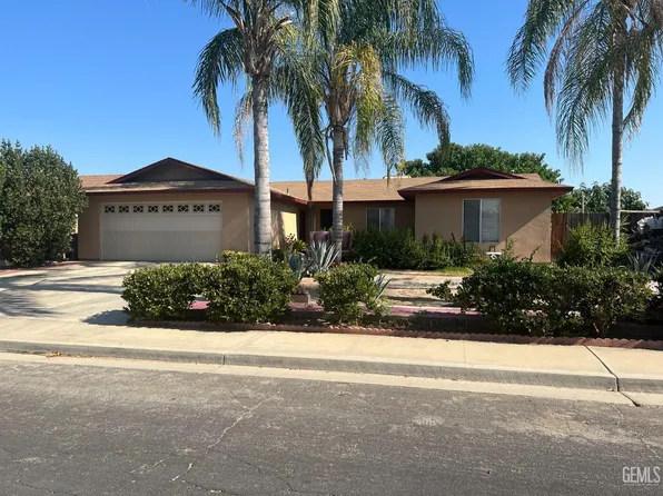 1843 Chaparral Cir, Delano, CA 93215